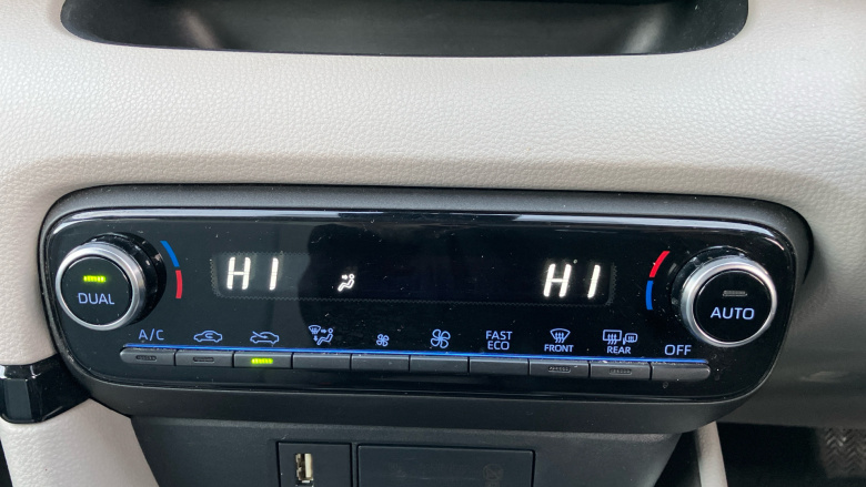 Toyota Yaris 1.5 Hybrid Excel 5dr CVT Hybrid Hatchback